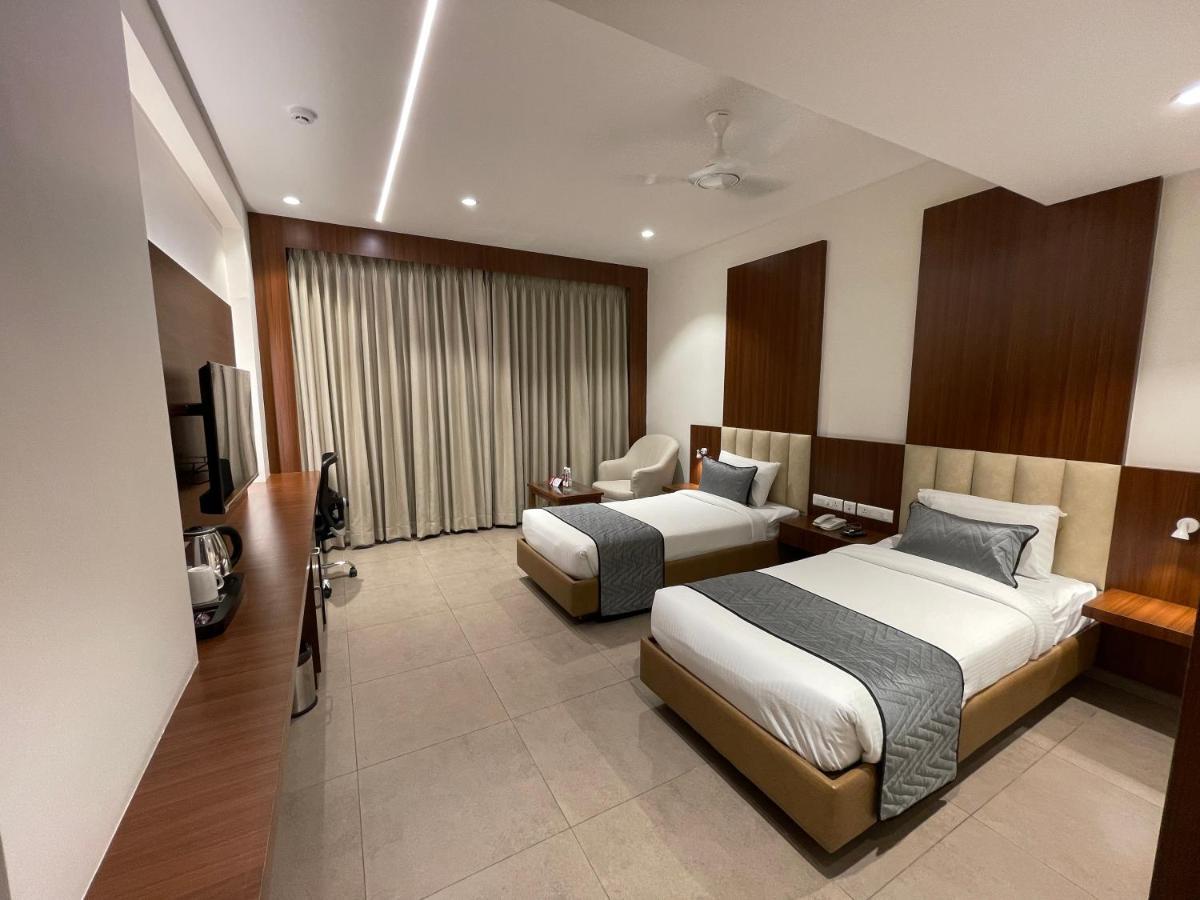 Hotel Jubilee Park Hajdarábád Exteriér fotografie